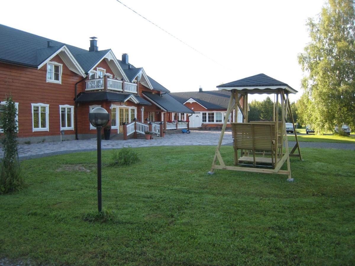 איסלמי Guest House Haapaniemen Hirsikartano מראה חיצוני תמונה